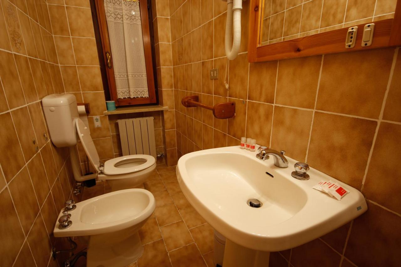 Hotel Col Serena Etroubles Εξωτερικό φωτογραφία
