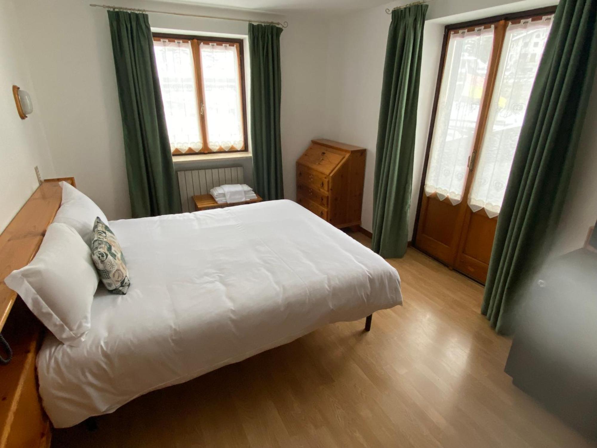 Hotel Col Serena Etroubles Εξωτερικό φωτογραφία
