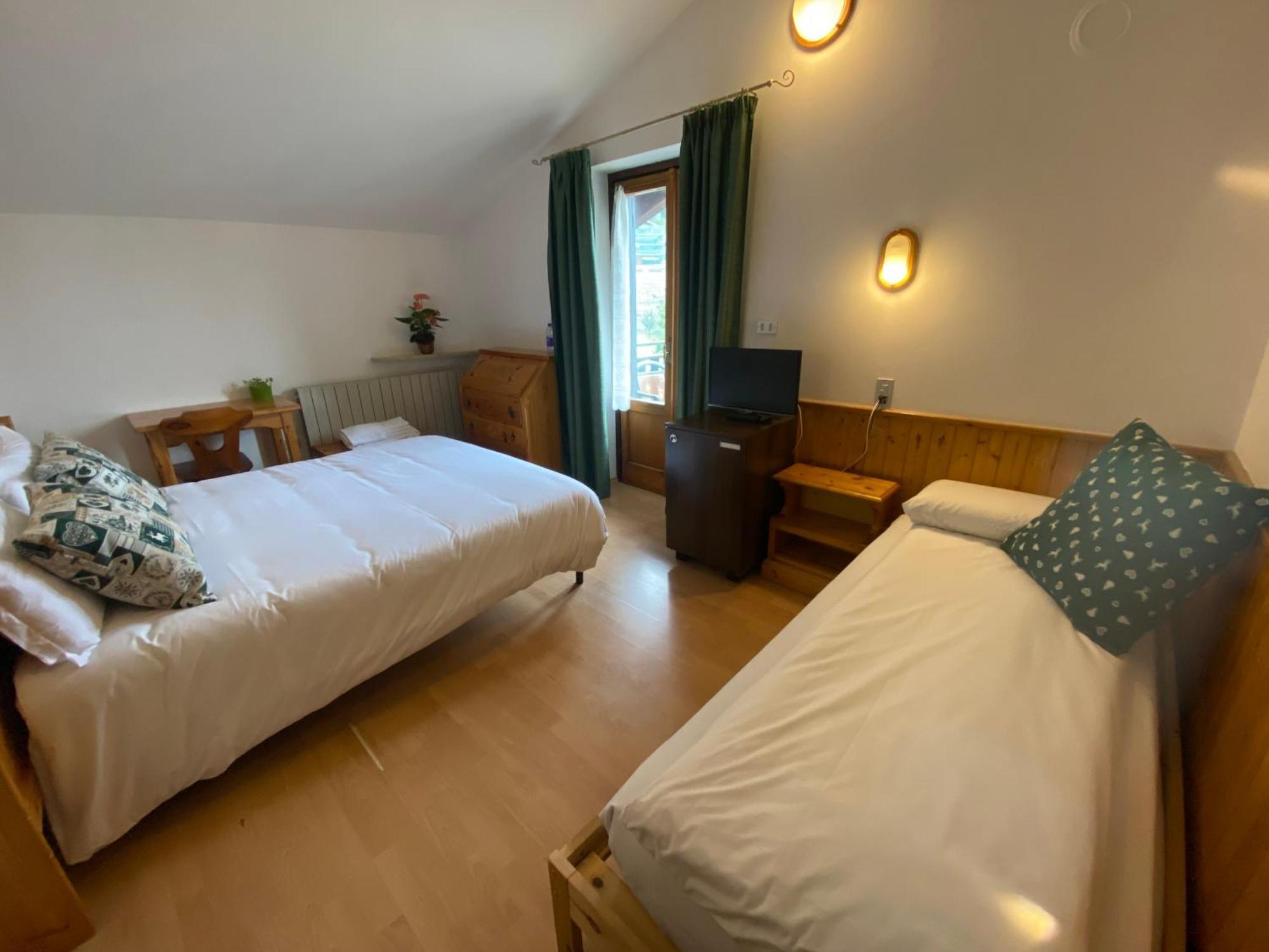 Hotel Col Serena Etroubles Εξωτερικό φωτογραφία