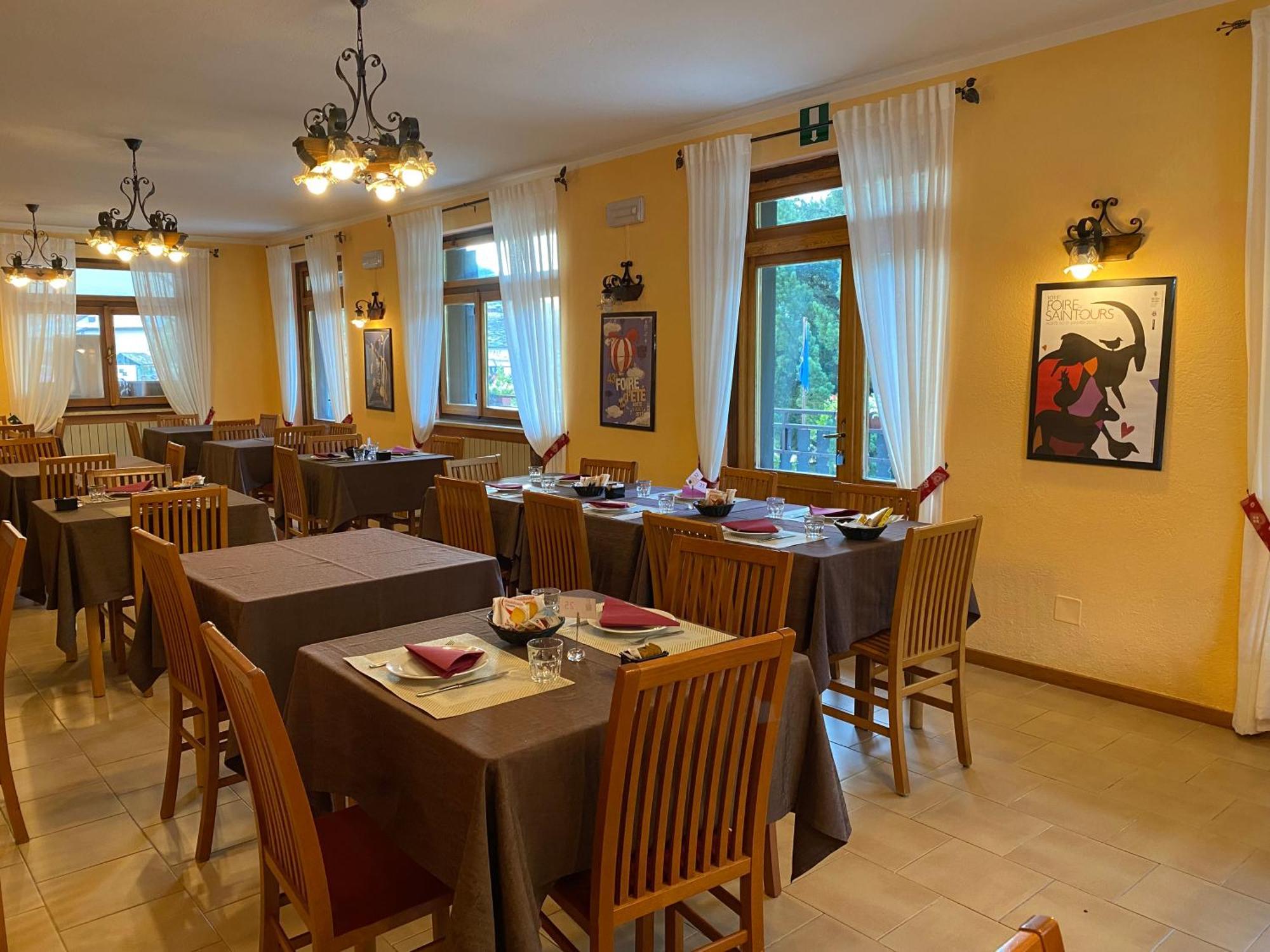 Hotel Col Serena Etroubles Εξωτερικό φωτογραφία