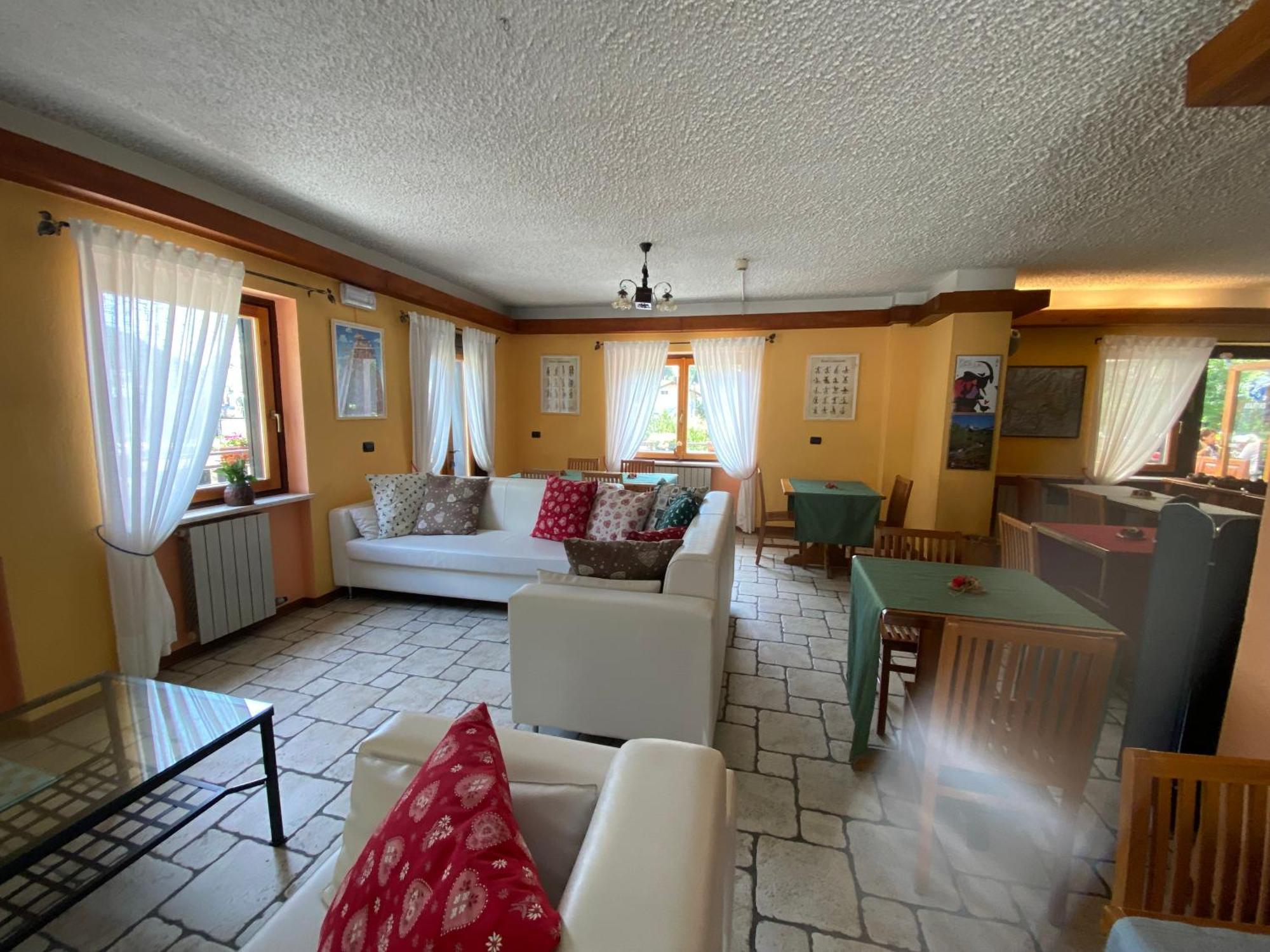 Hotel Col Serena Etroubles Εξωτερικό φωτογραφία