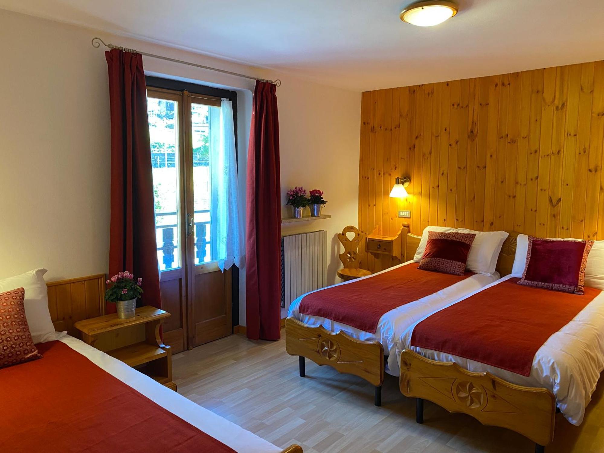 Hotel Col Serena Etroubles Εξωτερικό φωτογραφία